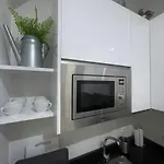 Elegant Duplex Isidoro Apartment